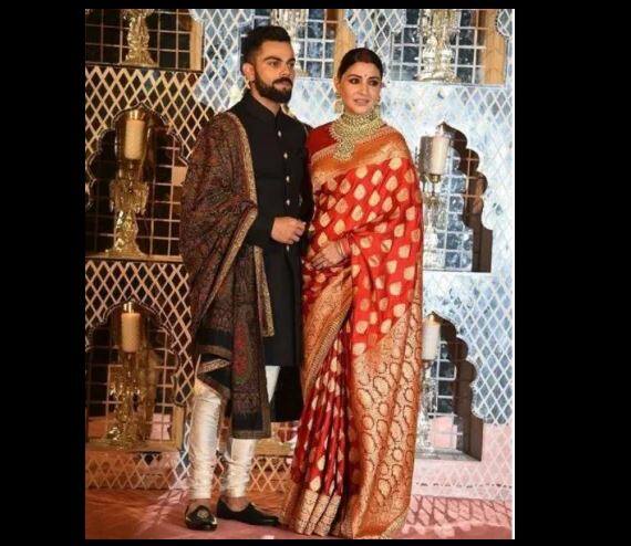 अगले साल 9 फरवरी को रिलीज होने वाली फिल्म 'परी' में अनुष्का को एक भूत के रूप में देखा जाएगा. प्रोसित रॉय के निर्देशन में बन रही इस फिल्म को अनुष्का अपने बैनर क्लीन स्लेट फिल्म्स के तले रिलीज करने वाली हैं.  