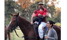 बर्थडे मनाकर मुंबई लौटे तैमूर, सामने आई एयरपोर्ट की ये क्यूट तस्वीरें