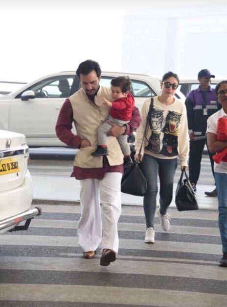 तैमूर की एक से बढ़कर एक क्यूट तस्वीर आपने देखी होगी लेकिन इस बार को फोटो क्लिक कराने के मूड में नहीं लग रहे थे. (तस्वीर: मानव मंगलानी)