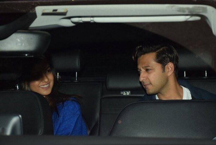 हाल ही में शादी के बंधन में बंधे वत्सल सेठ और इशिता दत्ता भी साथ में फिल्म देखने पहुंचे.