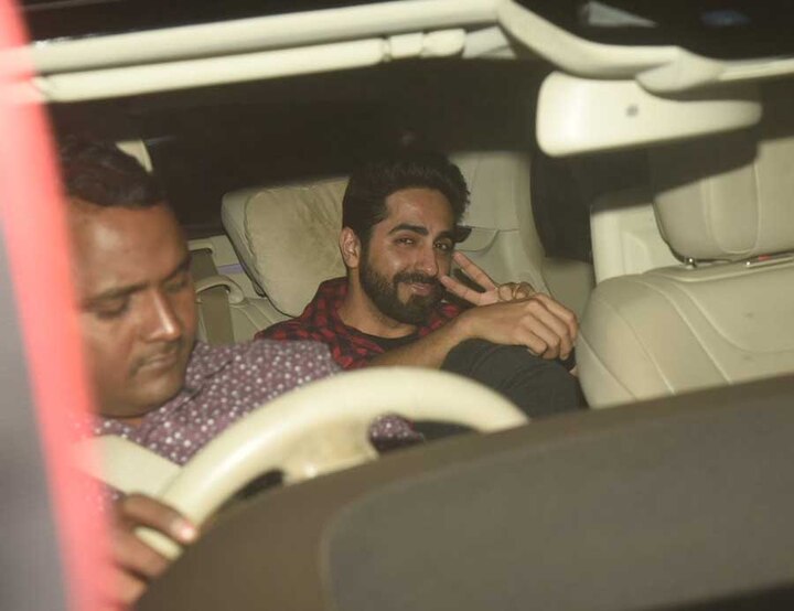 आयुष्मान खुराना भी पहुंचे.