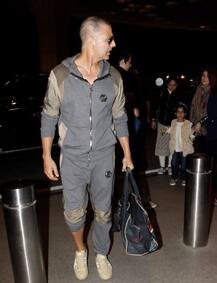 परिवार के साथ क्रिसमस की छुट्टी मनाने निकले अक्षय कुमार