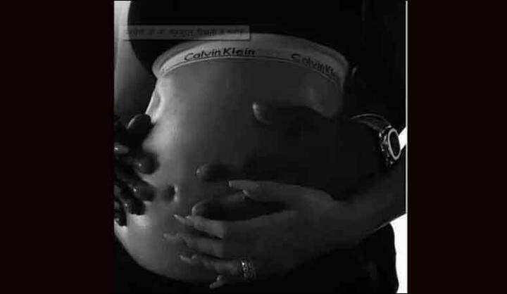  क्लोई ने बीते बुधवार को अपने प्रेग्नेंट होने की घोषणा की थी.