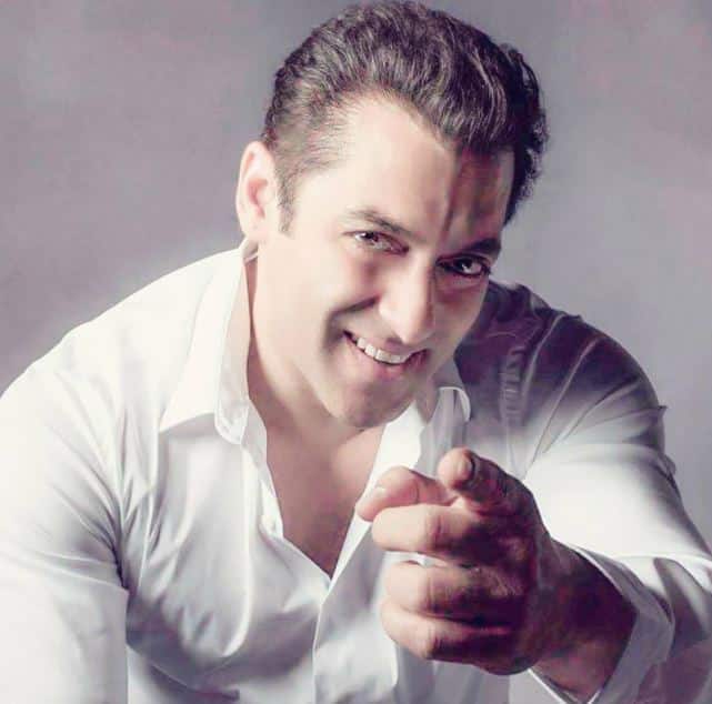 सलमान बताते हैं कि जिस दौर में वो स्ट्रगल कर रहे थे, उस समय उन्हें कई दफा न का सामना करना पड़ा. कई बार लोगों ने उन्हें धक्के मार कर बाहर तक फिकवा दिया था. लेकिन वो इसे नकारात्मकता से नहीं देखते थे. उनका मानना था कि लोगों के ऐसे व्यवहार से उनमें गुस्सा आएगा और वो एक दमदार व्यक्तित्व के साथ उभर सकेंगे. वो जानते थे कि एक दिन वो बहुत बड़े आदमी बनेंगे.