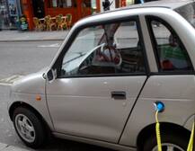 ई-वाहन पर 5% जीएसटी लगे, खरीदार को टैक्स में मिले छूट: सियाम