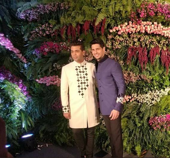 करण जौहर और सिद्धार्थ मल्बोत्रा भी विरूष्का के रिसेप्शन में पहुंचे.