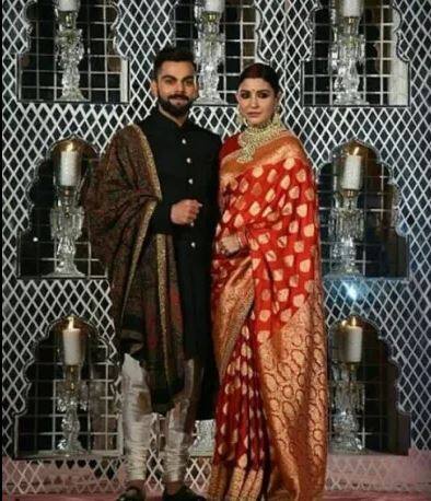 माना जा रहा है आज की पार्टी दिल्ली के मुकाबले और ज्यादा धमाकेदार होने वाली है. ऐसा इसलिए कहा जा रहा है क्योंकि आज के रिसेप्शन में बॉलीवुड सितारों का जलवा देखने को मिलेगा.