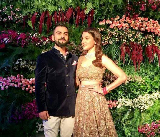 दोनों की शादी के कयास काफी लंबे समय से लगाए जा रहे थे लेकिन विराट या अनुष्का ने मीडिया के इन कयासों पर कोई जवाब नहीं दिया.