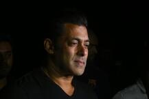 Salman Khan\'s Birthday: 52वें जन्मदिन पर जश्न में डूबा सलमान का फार्महाउस, देखें तस्वीरें