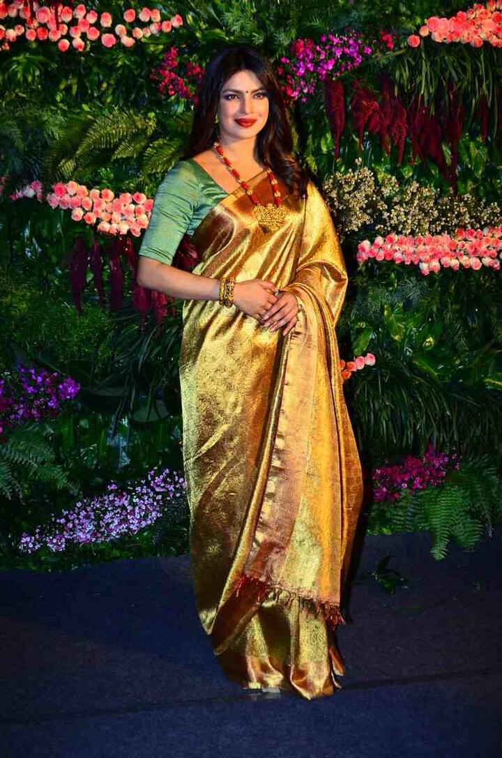 आपको बता दें कि वे लंबे समय से हिंदी सिनेमा से दूर हैं और अमेरिकी टीवी सीरीज़ क्वॉन्टिको के अलावा हॉलीवुड फिल्में कर रही हैं. 