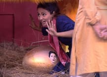 Bigg Boss 11: अर्शी खान ने हिना खान को लेकर किया बड़ा खुलासा, कहा- उसे नॉमिनेशन से बचाया गया