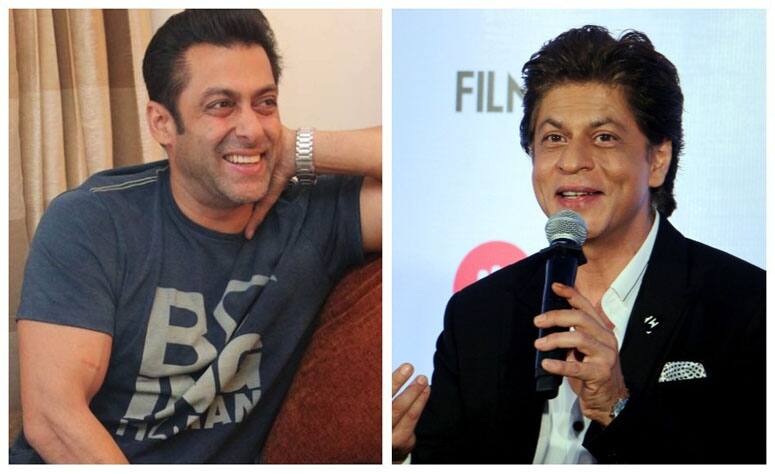 Video: Shah Rukh Khan Sings A Birthday Wish For Salman Khan Video: सलमान के बर्थडे पर ने शाहरूख ने गाया गाना- तुम जियो हज़ारों साल...