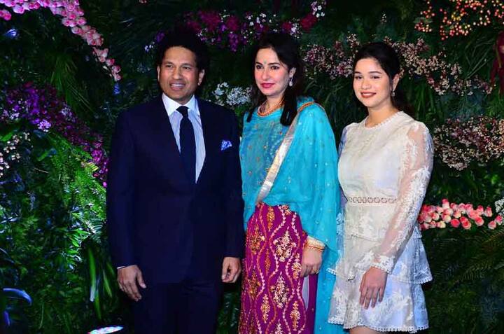 सचिन, बेटी सारा और पत्नी अंजलि के साथ. (Photo: Manav Mangalani)