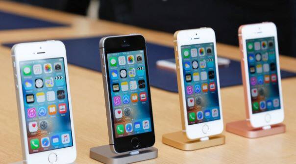 आपको बता दें कि आईफोन SE को भारत में ही असेंबल किया जाता है. एपल के बेंगलुरु स्थित प्लाट में ही इस आईफोन की असेंबलिंग होती है. 