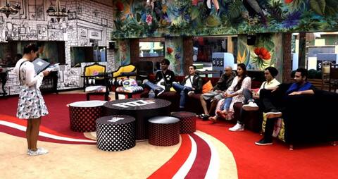 Bigg Boss ने अपने बर्थडे के मौके पर कंटेस्टेंट्स को दिया बेहद ही खास तोहफा Bigg Boss ने अपने बर्थडे के मौके पर कंटेस्टेंट्स को दिया बेहद ही खास तोहफा