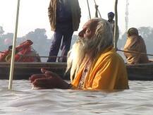 संगम पर शुरू हुआ आस्था का सबसे बड़ा मेला, आबाद हुआ तंबुओं का शहर 