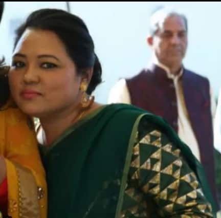 जाते जाते आपको भारती की बहन पिंकी की इस तस्वीर के साथ छोड़ जाते हैं.