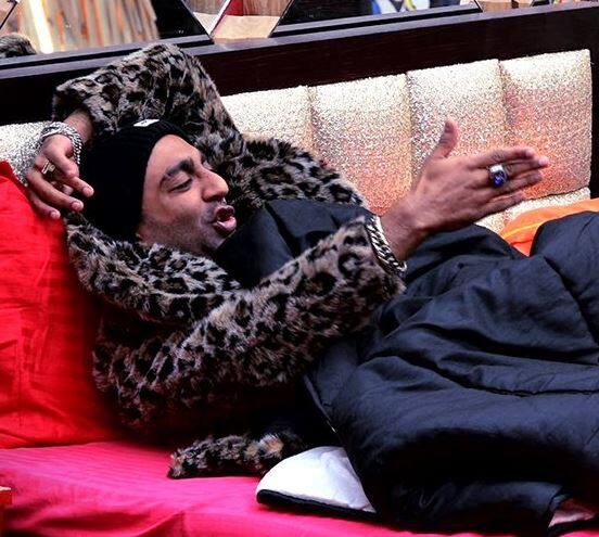 हालांकि लव त्यागी को नहीं भेजे जाने की असल वजह अबतक सामने नहीं आई है. आप बिग बॉस की लेटेस्ट अपडेट पाने के लिए बने रहिए हमारे साथ.