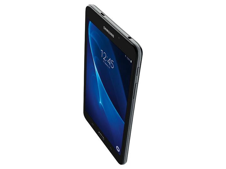        इस डिवाइस में 1.5 जीबी रैम और 8 जीबी ऑनबोर्ड स्टोरेज है, जिसे 200 जीबी तक बढ़ाया जा सकता है.