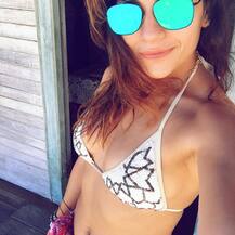 सुपरमॉडल अर्चना विजया ने इस धमाकेदार अंदाज़ में दी नए साल की बधाई