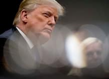 मेक्सिको-अमेरिका के बीच दीवार बनाने के लिए 18 अरब डॉलर चाहते हैं ट्रंप