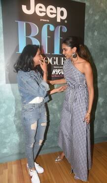 इवेंट के दौरान जमकर मस्ती करती दिखीं दीपिका पादुकोण