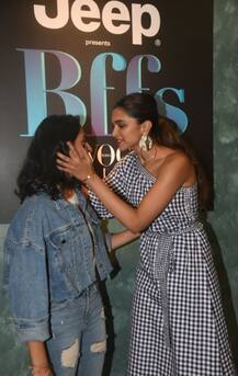 इवेंट के दौरान जमकर मस्ती करती दिखीं दीपिका पादुकोण