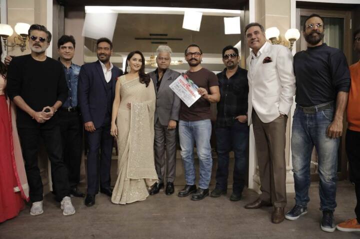 90 के दशक की फिल्मी परदे की हिट जोड़ी एक बार फिर से धमाल मचाने को तैयार है. माधुरी दीक्षित, अनिल कपूर और अजय देवगन की तिगड़ी 'टोटल धमाल' के साथ फैंस को गुदगुदाने के लिए तैयार है.