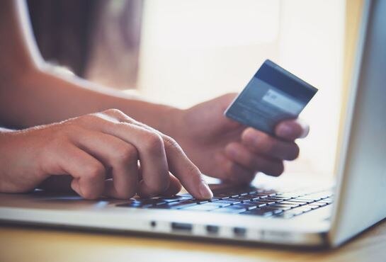 ऑनलाइन पेमेंट के लिए सिर्फ एक इमेल-आईडी का इस्तेमाल करें. इस आईडी को सिर्फ पेमेंट करने के लिए इस्तेमाल करें, इसे किसी और काम में न लाएं.