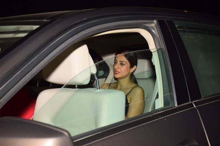 साल 2014 में आई उनकी फिल्म हैदर ने विवादों के बीच कमाई के साथ-साथ अच्छी एक्टिंग के लिए भी खूब तारीफें बटोरी थी.