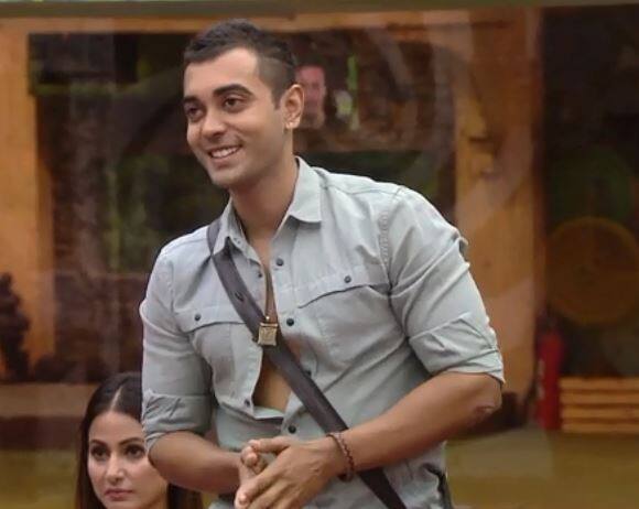 विकास गुप्ता, लव त्यागी की पोल खोलते हुए एक बार फिर खुद को मास्टरमाइंड साबित करने में कामयाब रहे. वैसे लव त्यागी ने सोशल मीडिया पर अबतक इस मामले को लेकर कोई टिप्पणी नहीं की है.