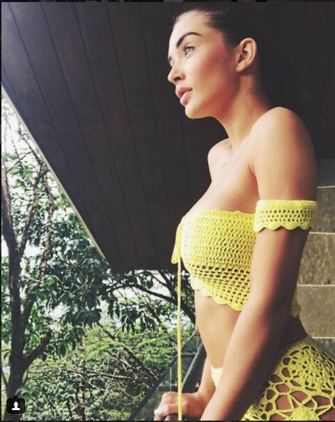  मिस इंग्लैंड 2010 की प्रतियोगिता में उन्हें दूसरा स्थान हासिल हुआ था.