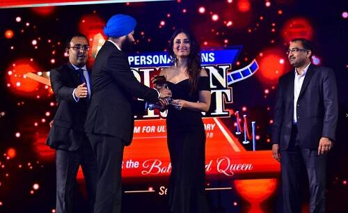 दिसंबर में तैमूर एक साल के हो गए है करीना ने दोस्तों और परिवार के साथ तैमूर का पहला बर्थडे पटौदी पैलेस में मनाया था. (तस्वीर- मानव मंगलानी) 