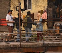 PHOTOS: स्लम एरिया में आलिया-रणवीर ने की \'गुली बॉय\' की शूटिंग, सेट से लीक हुईं तस्वीरें