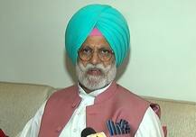 राहुल गांधी से मुलाकात के बाद पंजाब के सीएम ने स्वीकारा कैबिनेट मंत्री गुरजीत सिंह का इस्तीफा