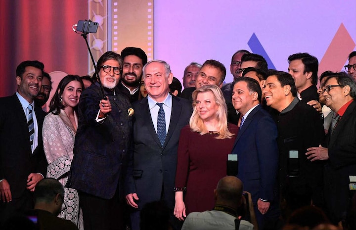 Shalom Bollywood: Israel PM Benjamin Netanyahu meets bollywood stars Amitabh bachchan aishwarya rai, karan johar, imtiaz ali शलोम बॉलीवुड: पीएम नेतन्याहू पर चढ़ा बॉलीवुड का खुमार, सेल्फी ट्वीट कर कही ये बड़ी बात