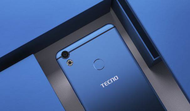   कैमन सीरीज के इस फोन की भारतीय बाजार में कीमत 8,990 रुपये है. इस फोन में 5.65 इंच की एचडी स्क्रीन के साथ 18:9 'फुल व्यू' आईपीएस डिस्प्ले है. इसका सेल्फी कैमरा डुअल फ्लैश के साथ 13 मेगापिक्सल और रियर कैमरा क्वैड-एलईडी फ्लैश के साथ 13 मेगापिक्सल है.