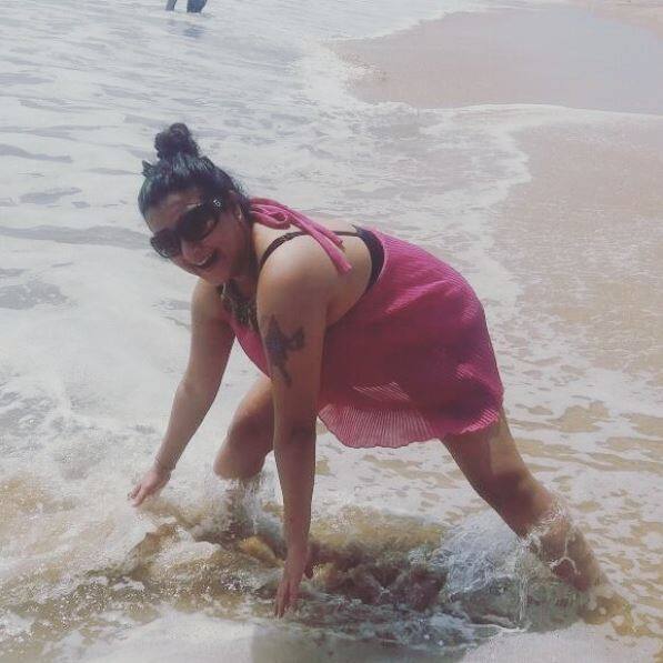 आपको बता दें कि उन्होंने इन छुट्टियों की तस्वीरें सोशल मीडिया साइट इंस्टाग्राम पर पोस्ट की हैं.