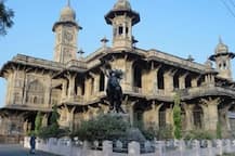 एमपी: शहीद हरि सिंह की मूर्ति चोरी करने की कोशिश, लोगों में भारी गुस्सा