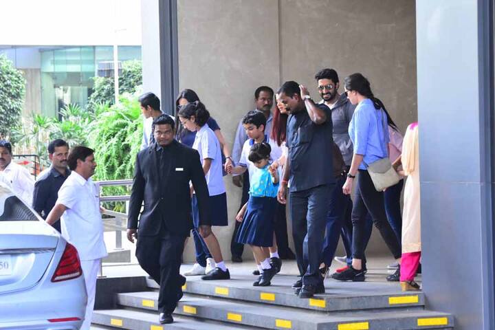 कल मुंबई के बांद्रा में अभिषेक बच्चन को पत्नी ऐश्वर्या और बेटी आराध्या के साथ स्पॉट किया गया. (Photo: Manav Mangalani)