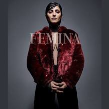 हर बीतती तस्वीर के साथ श्रुति और फेमिना बढ़ा रहे हैं उम्मीदें और तापमान