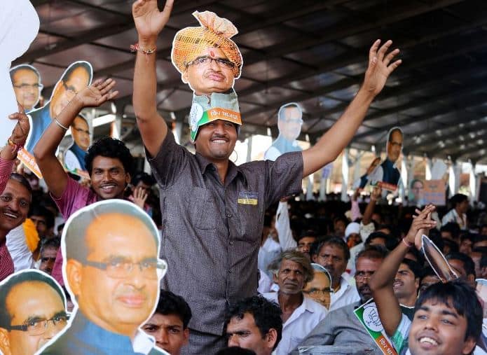 Madhya Pradesh Bypolls elections 2018 Results Live: fight between BJP and congress LIVE: MP में नगरपालिका अध्यक्ष के चुनाव में सीएम शिवराज की परीक्षा, BJP-कांग्रेस में कड़ी टक्कर