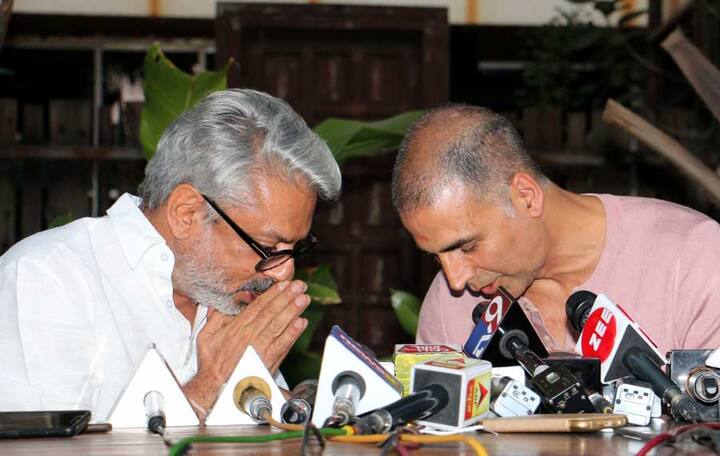 भंसाली ने कहा, ''अक्षय  पहले से हमारी परेशानियों के विषय में जानते हैं. इसलिए उन्हें ऐसा करने में दो मिनट से ज्यादा समय नहीं लिया. उन्होंने कहा कि 'आप जैसे चाहें वैसा करें मैं आपके साथ हूं.' ऐसा करने के लिए एक अच्छा दिल होना चाहिए. मैं हमेशा उनका शुक्रगुजार रहूंगा.''