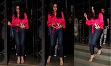 Photos: पिंक क्रॉप टॉप में अकेले ही घर से बाहर निकलीं सारा अली खान, थम गईं सबकी नजरें