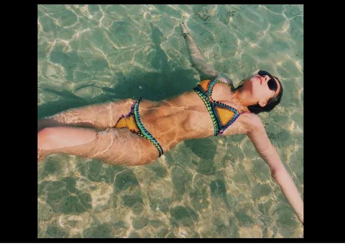 तानिया पेशे से मॉडल हैं और अक्सर सोशल मीडिया पर अपनी तस्वीरों को शेयर करती रहती हैं.