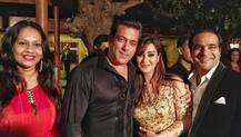 शिल्पा शिंदे ने सलमान खान के लिए कही बड़ी बात, तो वहीं अर्शी, विकास और आकाश ने की पार्टी