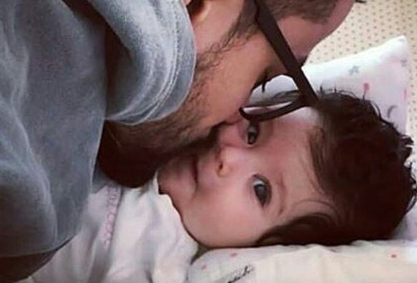 soha ali khan daughter inaaya naumi khemu is ditto like taimur Cuteness Overloaded: तैमूर या इनाया... पहचानिए तो जरा