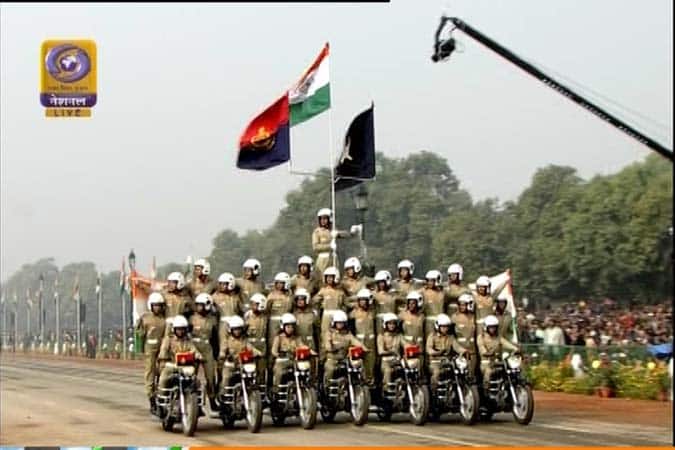 राजपथ पर 23 झांकियां निकाली गईं जिसमें देश की संस्कृति की झलक देखने को मिली. 