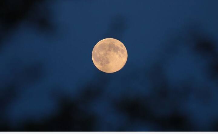 शाम 6.21 बजे से भारत में पूर्ण चंद्र ग्रहण.