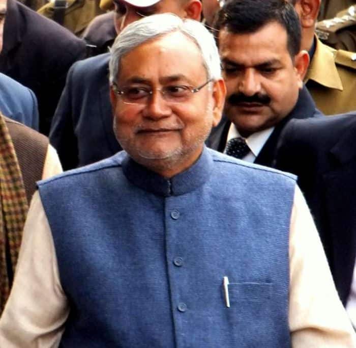 Nitish kumar got prosperouse house in lutyens Delhi नीतीश कुमार को लुटियन्स दिल्ली में मिला आलीशान बंगला